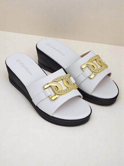 Royalfashion Dámske sandále na platforme Nolia
