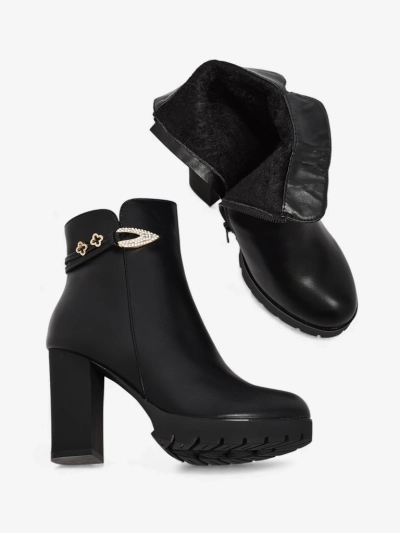 Ženski gležnjarji iz eko usnja s peto Sylvar