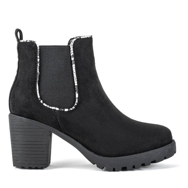 Čierne čižmy na vyššom stĺpiku Travolte - Obuv