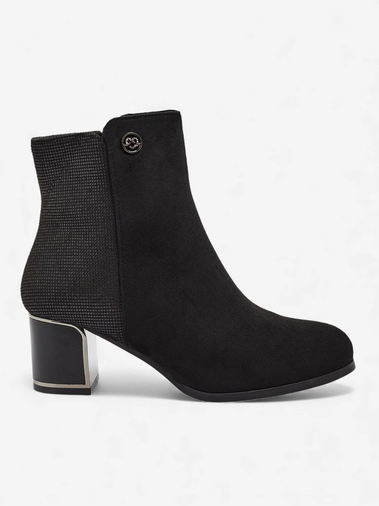 Ženski gležnjarji iz eko semiša s peto Arshin