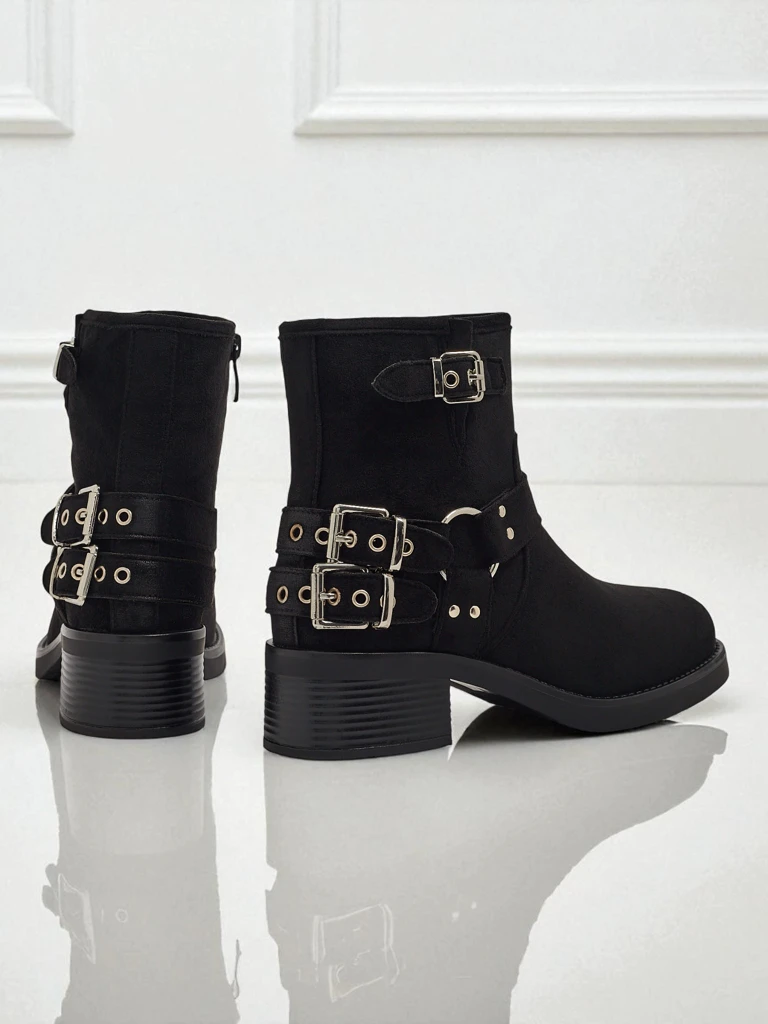 Ženski gležnarji iz eko semiša s sponkami Valtos