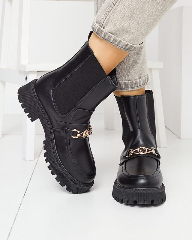 OUTLET Čierne dámske zateplené čižmy z ekokože s ornamentom Fera - Obuv