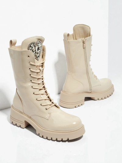 Lakirani ženski gležnarji z vezalkami Emelune