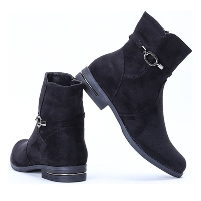 Czarne sztyblety z ozdobą Zanna- Obuwie