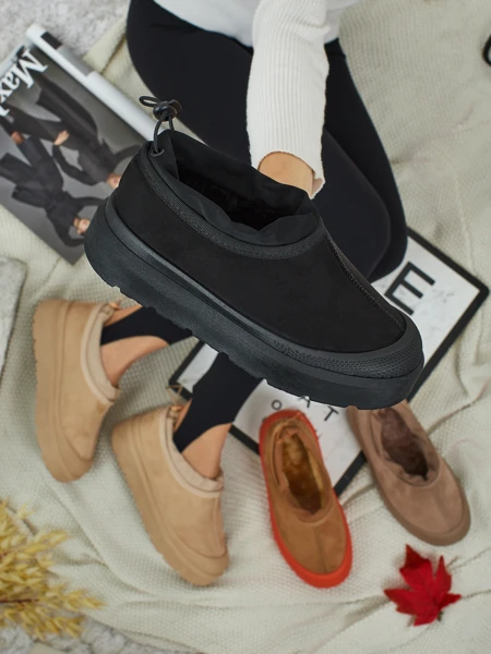 Kratki ženski škornji a'la za sneg Velisee