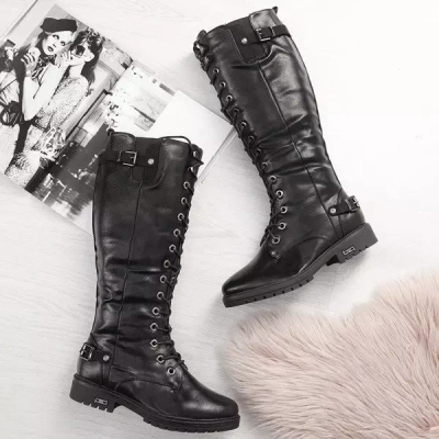 OUTLET Čierne ploché čižmy Kanuti - Topánky