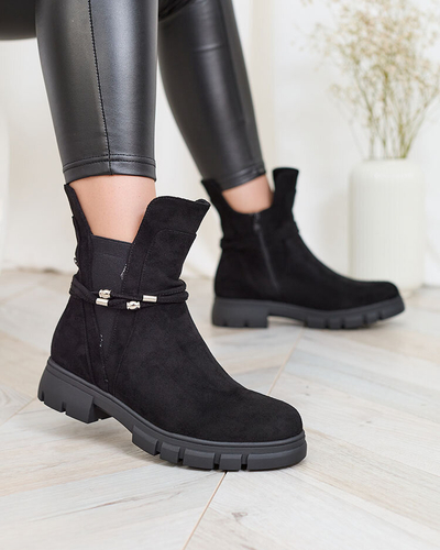 Royalfashion Čierne dámske čižmy s ozdobným remienkom Dafflo