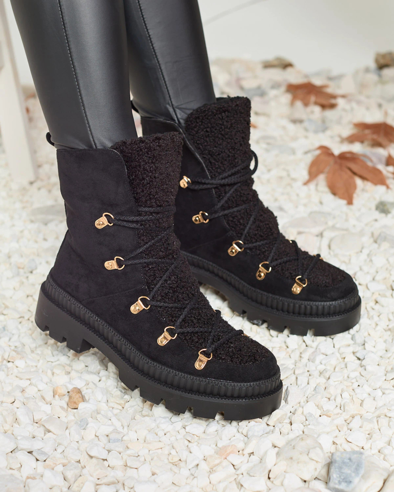 Royalfashion Čierne dámske zateplené trapérky s ovčou kožušinou Lery Walk