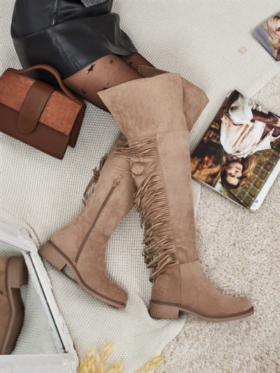 Kozaki damskie za kolano eko zamszowe z frędzelkami Ostrelia