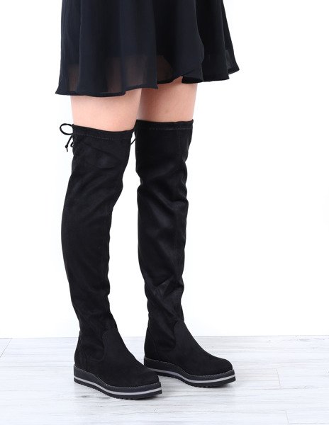 Czarne kozaki na platformie Emily - Obuwie