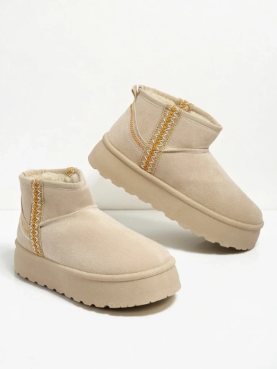 Kratki ženski škornji a'la za sneg Pravel