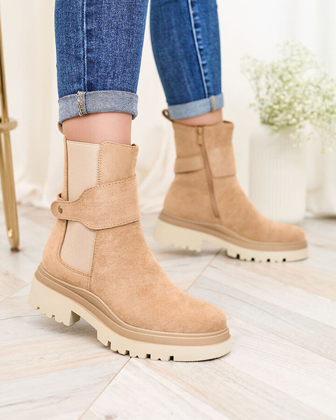 Royalfashion Svetlohnedé dámske čižmy s ozdobným remienkom Doasa