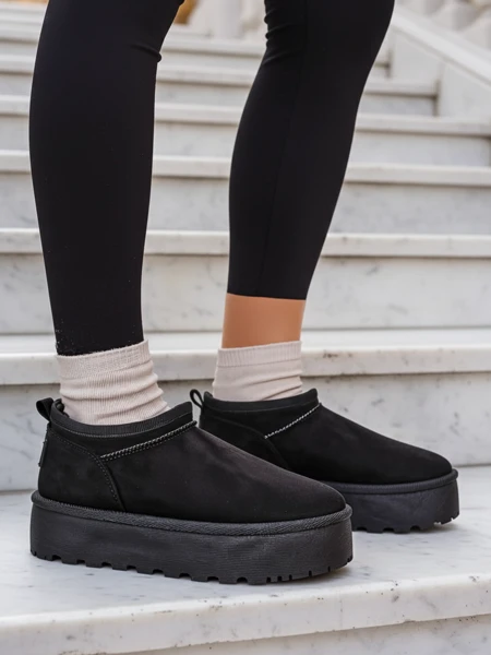 Royalfashion Dámske krátke čižmy a'la snow boots Ozozi