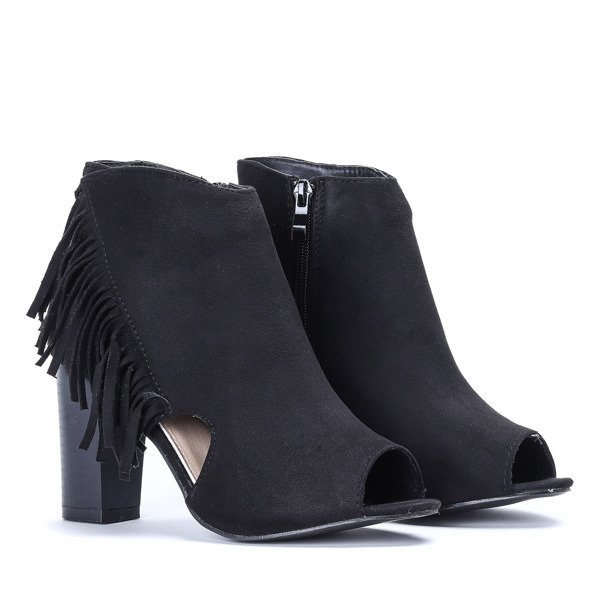 Czarne botki na słupku z wycięciem na nosku Pariea - Obuwie