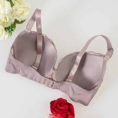 Fialová polstrovaná podprsenka s čipkou - Spodné prádlo