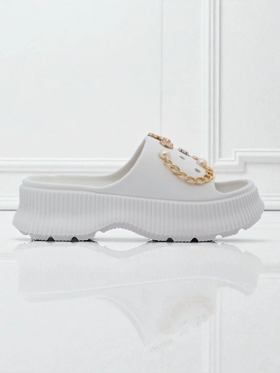 Royalfashion Dámske gumové sandále s ozdobami Slash Glam