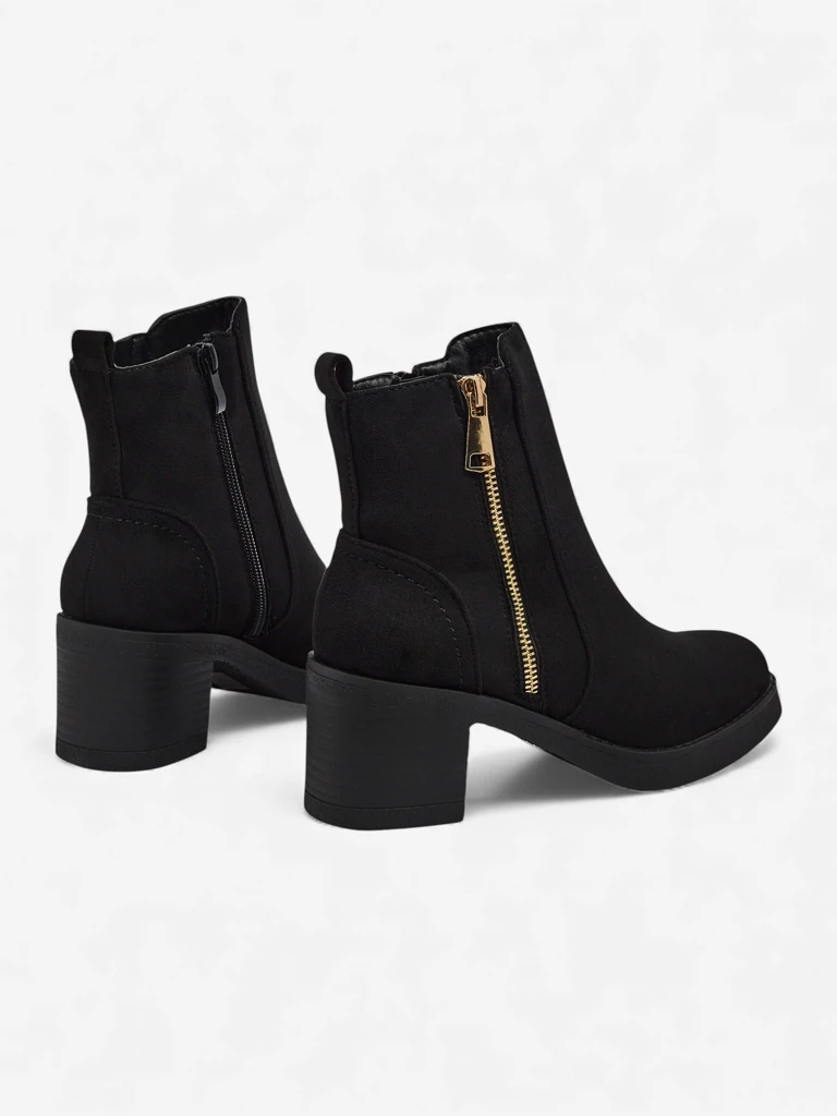 Ženski gležnjarji iz eko semiša s peto Arshena