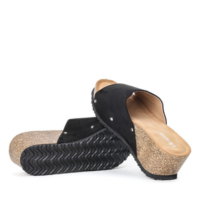 Czarne klapki na koturnie Perales - Obuwie