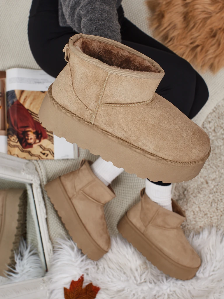 Kratki ženski škornji a'la za sneg Vessia