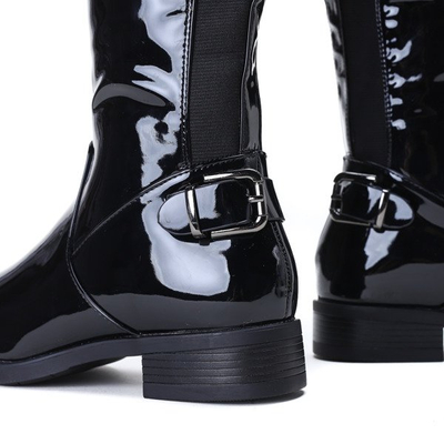 Czarne kozaki lakierowane Regina - Obuwie