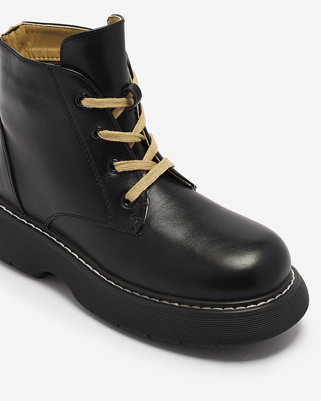 Čierne dámske čižmy z ekokože so žltými šnúrkami Getysa - Obuv