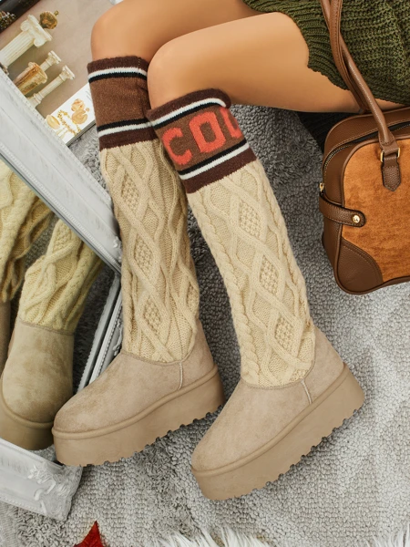 Visoki ženski škornji a'la za sneg z zgornjim delom Anane