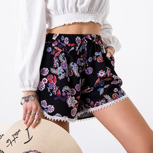 čierna || červená