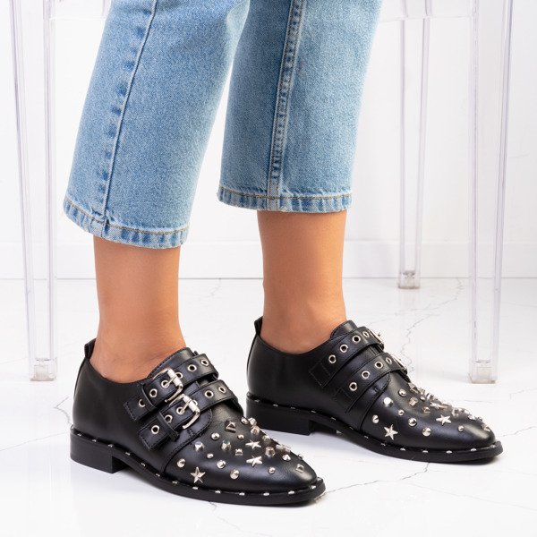 Čierne topánky s ozdobami Itales - Obuv