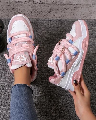 Športové tenisky Royalfashion pre ženy s dekoratívnymi šnúrkami Clesiv