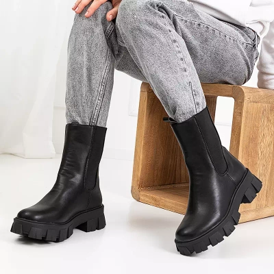 OUTLET Čierne hoppy topánky z ekokože - Obuv