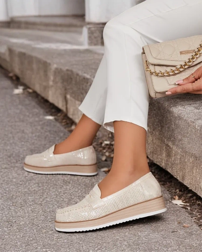 Royalfashion Ažurové dámske mokasíny Moell