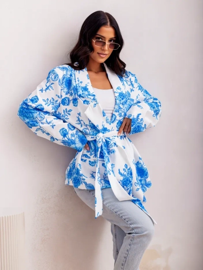 Royalfashion Kvetinový dámsky set s viazaným blejzrom a šortkami-sukňou