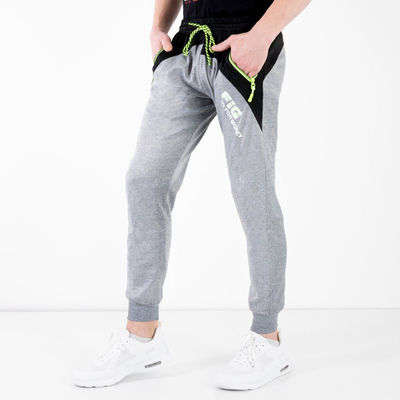 Pánske šedé tepláky - Oblečenie