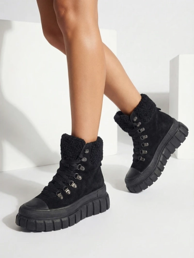 Ženski Gležnarji Diana Črni Usnjeni Udobni za Zimo