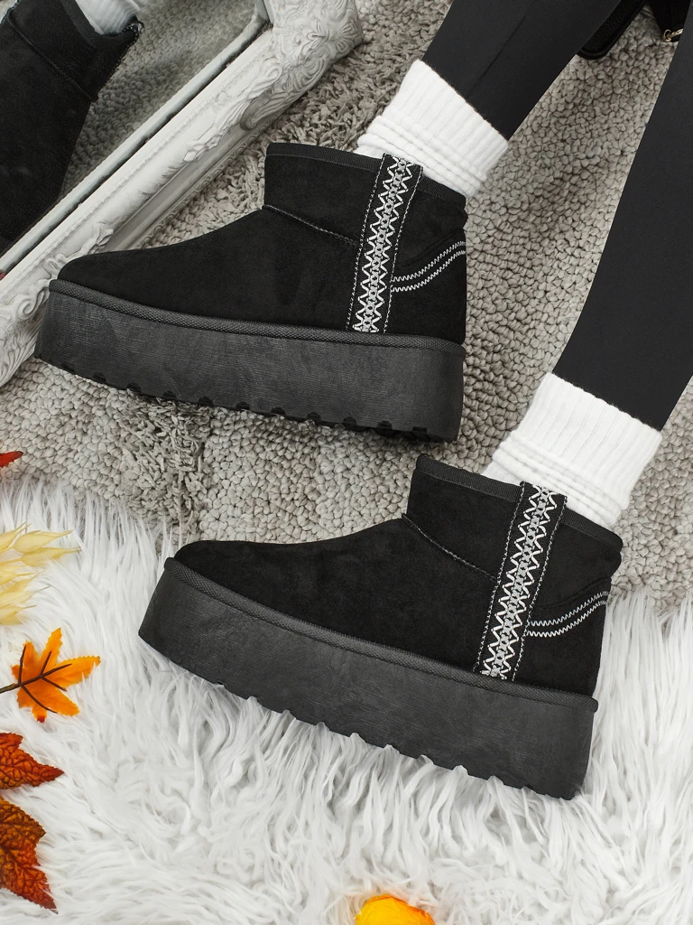 Kratki ženski škornji a'la za sneg Althea