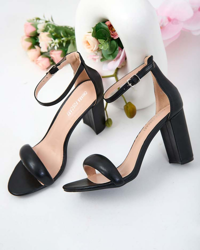 Royalfashion Dámske sandále Leheres Post