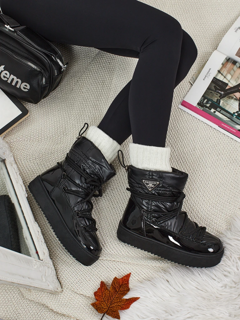 Ženski škornji a'la sneg z ovčjo kožo Lysmora