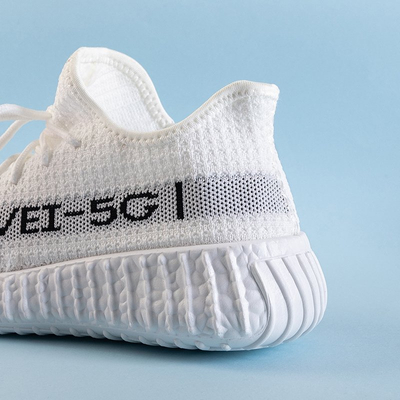 OUTLET Biele dámske športové topánky s nápismi Ernestine - Obuv