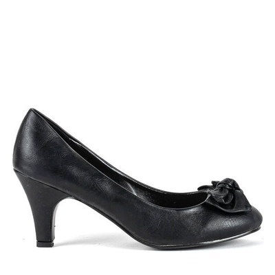 Čierne lodičky na hrubom ihlovom podpätku s mašľou Malagia - Obuv