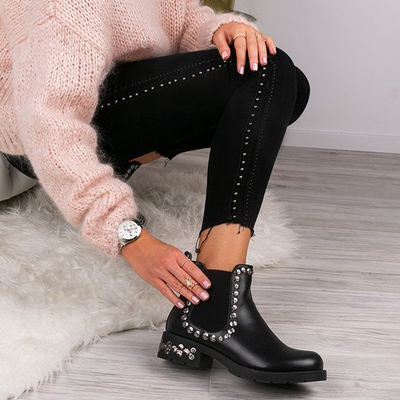 Czarne sztyblety z dżetami Clover- Obuwie