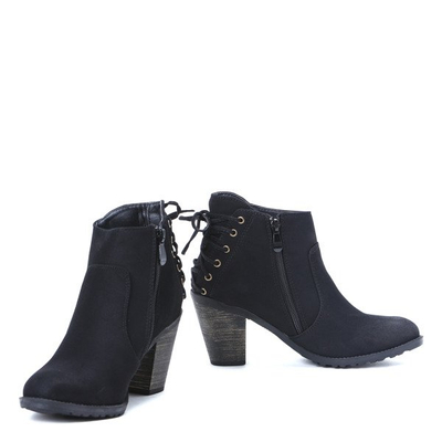 Czarne botki na słupku Elaise - Obuwie