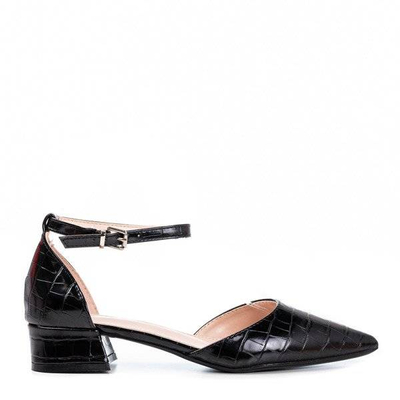 Černé baleríny s reliéfem zvířete Tesena - Obuv 1