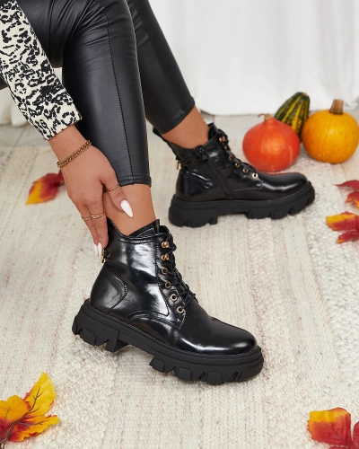 Royalfashion Čierne dámske zateplené traperské čižmy Selori z ekokože