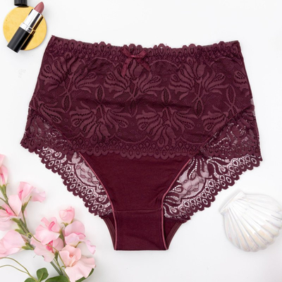 Fialové dámske nohavičky s čipkou PLUS SIZE - Spodná bielizeň