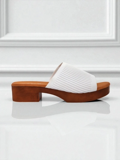 Royalfashion Ženski natikači z nizko peto Ribbed Grace