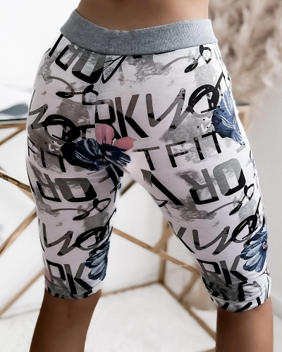 Bielo-modré 3/4 dámske kraťasy s potlačou PLUS SIZE - Oblečenie