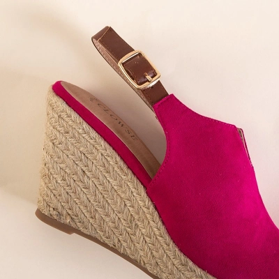 OUTLET dámske klinové sandále Fuchsia Clowse - topánky