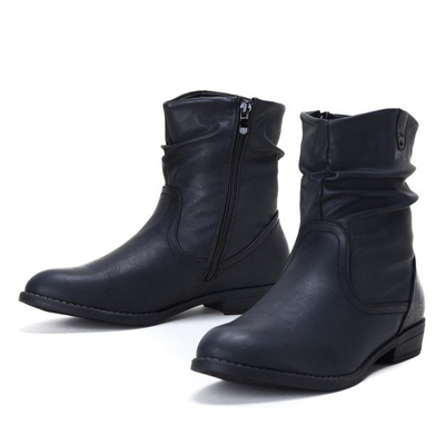 Czarne botki na płaskim obcasie Sara - Obuwie