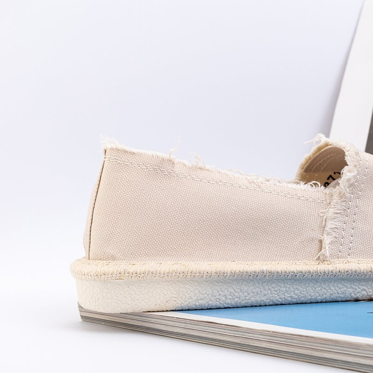 Béžové espadrilky pre ženy s výrezmi Riev - Obuv