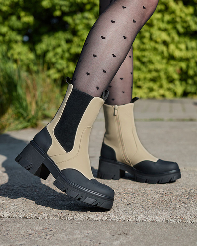 Royalfashion Dámske matné béžové čižmy Bevta na plochom podpätku